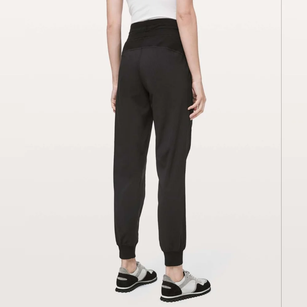lululemon athletica easy comfortable